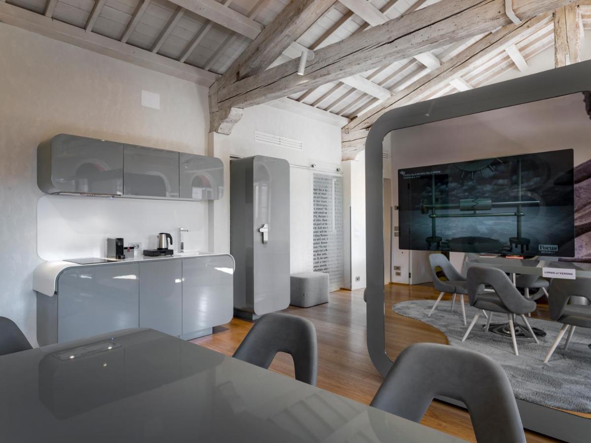 Lords Of Verona Luxury Apartments Екстер'єр фото