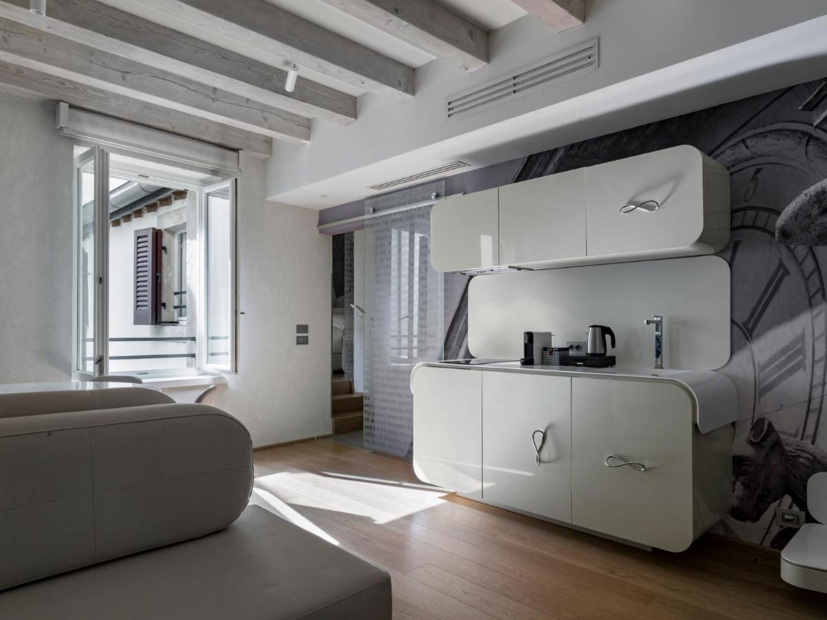 Lords Of Verona Luxury Apartments Екстер'єр фото